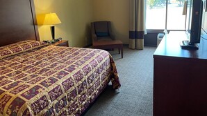 Unclassified image, 5 of 10, button - Deluxe Inn (Plano)