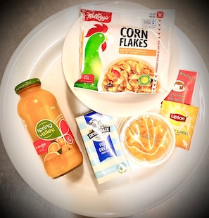 Tägliches kontinentales Frühstück gegen Gebühr