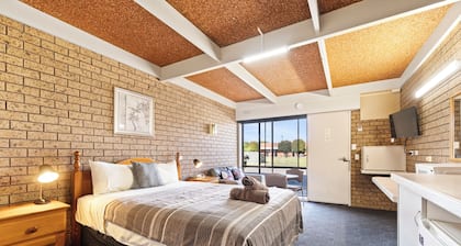Baronga Motor Inn