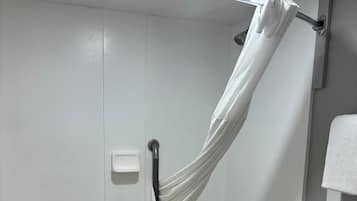 Suite, 2 Queen Beds, Non Smoking | Bathroom