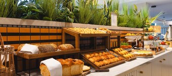 Novotel Paris Suresnes Longchamp