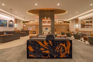 Lobby - Hyatt House Portland Airport (Portland)