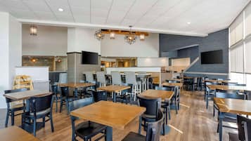 Free daily full breakfast