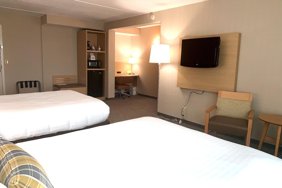 room, multiple beds, accessible, non smoking (mobility/hearing accessible room) | in-room safe, desk, blackout curtains, iron/ironing board