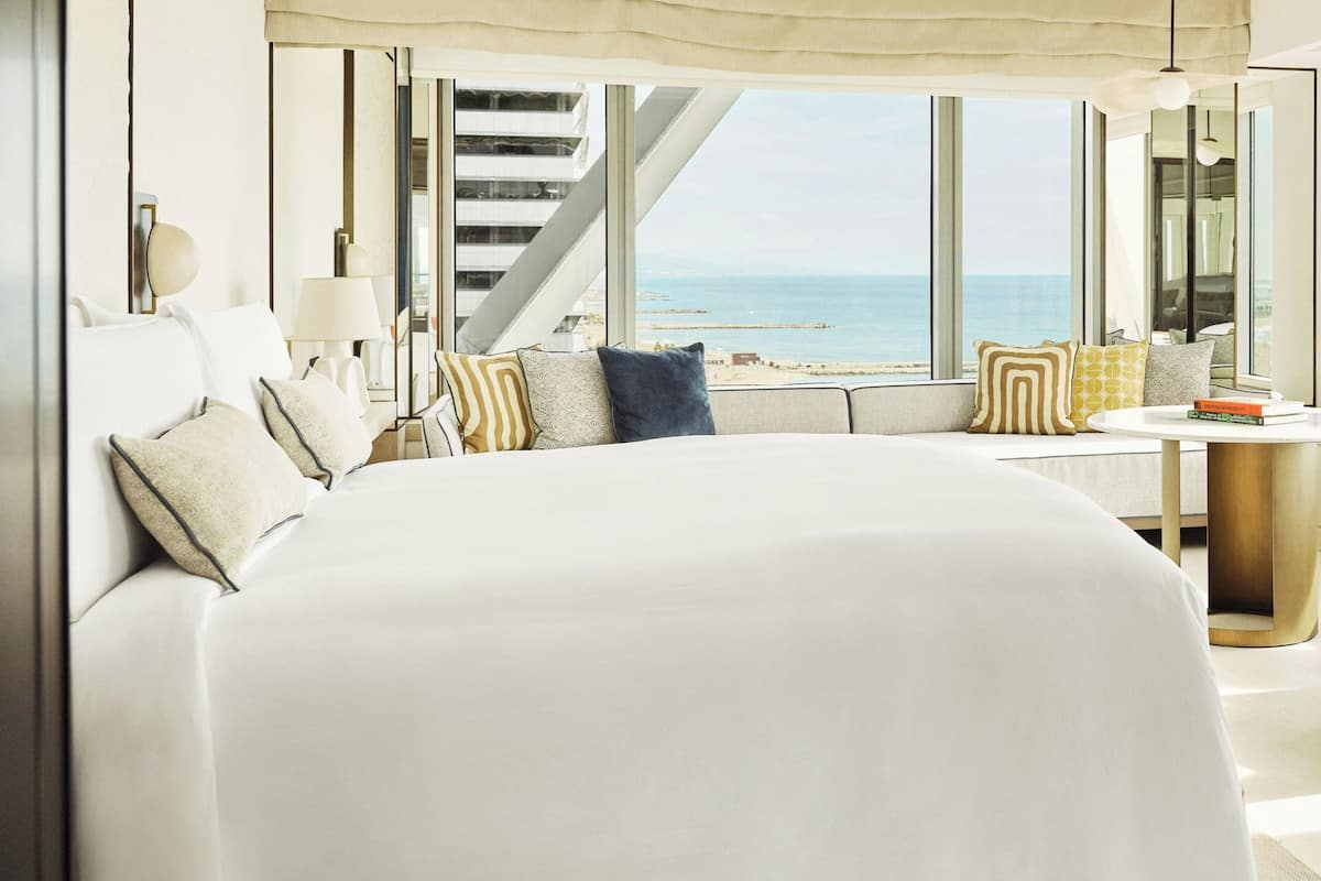 Chambre, 1 trĂšs grand lit, vue mer (Panorama Sea View)