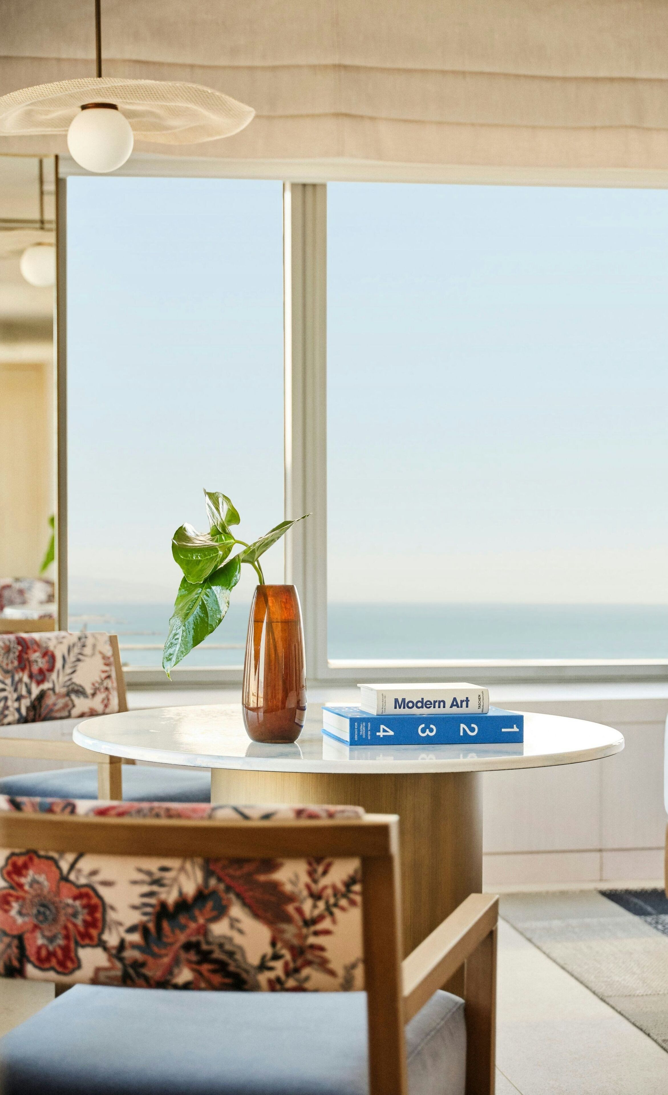 Quarto club, 1 cama King | Roupas de cama premium, frigobar, cofres nos quartos