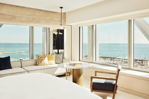 Habitación, 1 cama King size, en esquina (Seascape) | Ropa de cama de alta calidad y minibar 