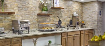 羅利瑰珀翠谷貝斯特韋斯特普拉斯飯店