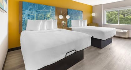Best Western Plus Raleigh Crabtree Valley Hotel