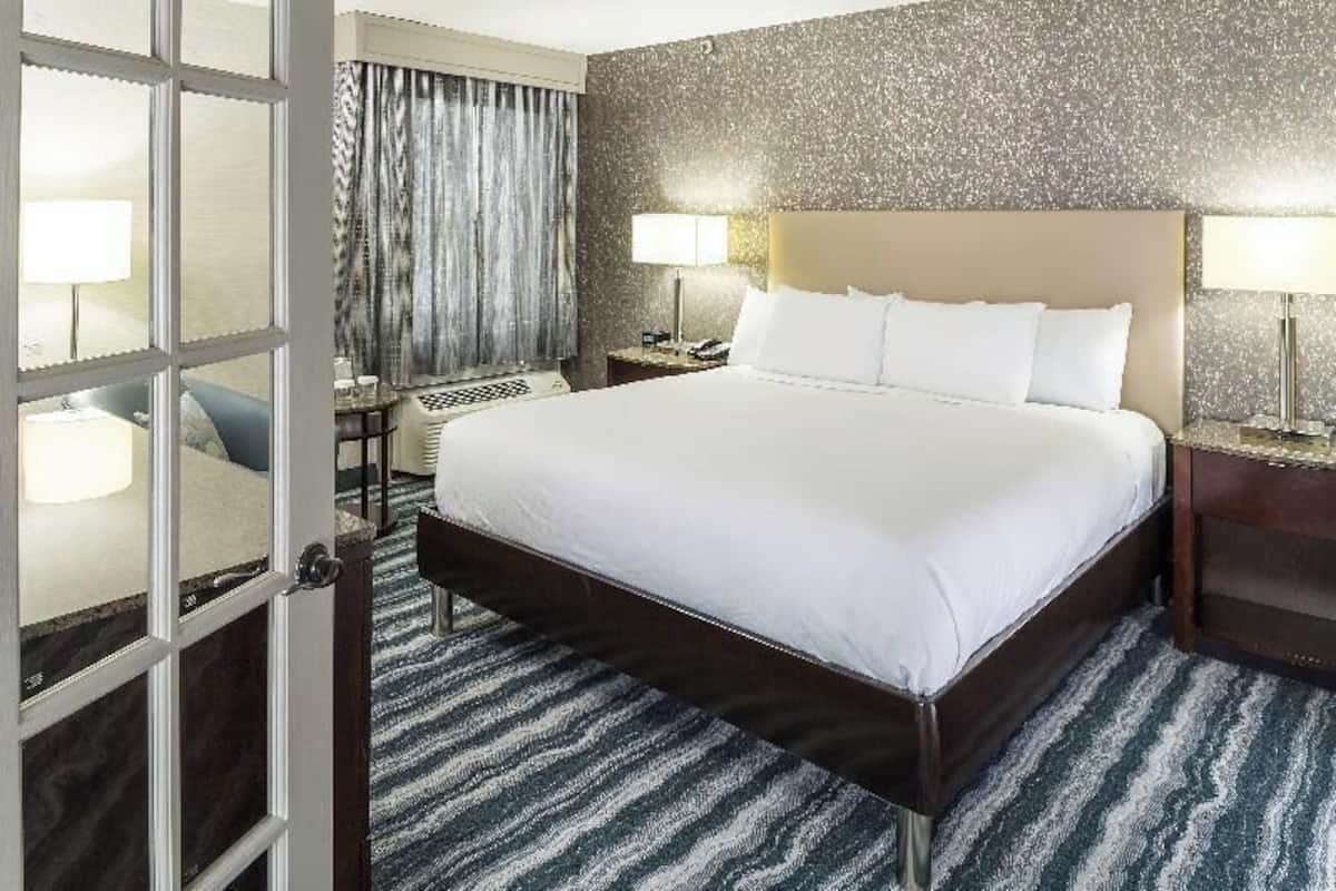 In-room safe, desk, iron/ironing board, free cribs/infant beds