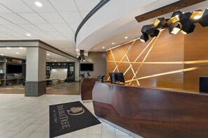 Reception - DoubleTree by Hilton Hotel Wilmington (Wilmington)