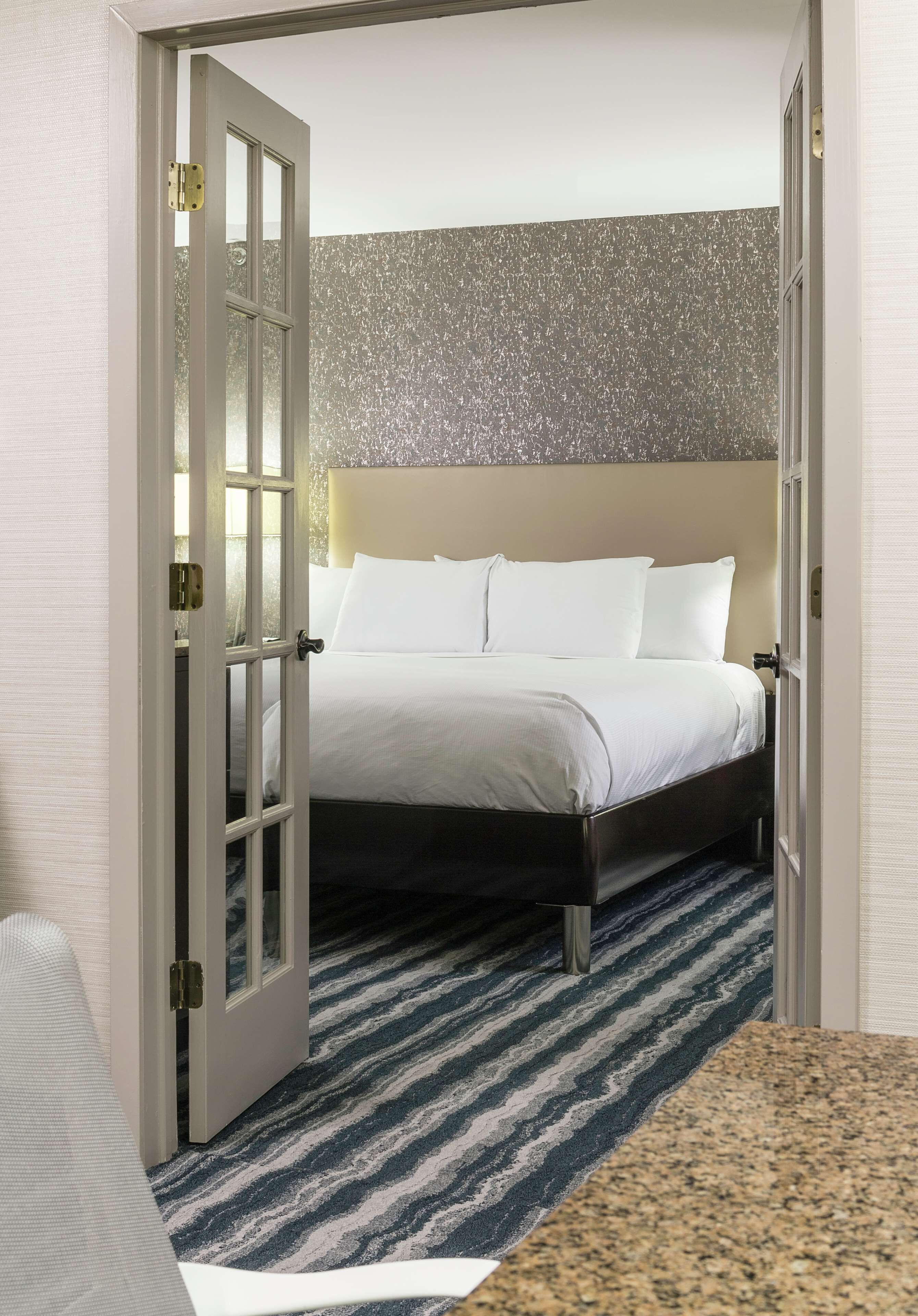 In-room safe, desk, iron/ironing board, free cots/infant beds