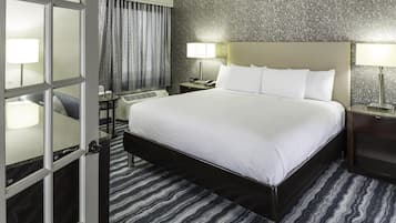 Deluxe Room, 1 King Bed, Non Smoking