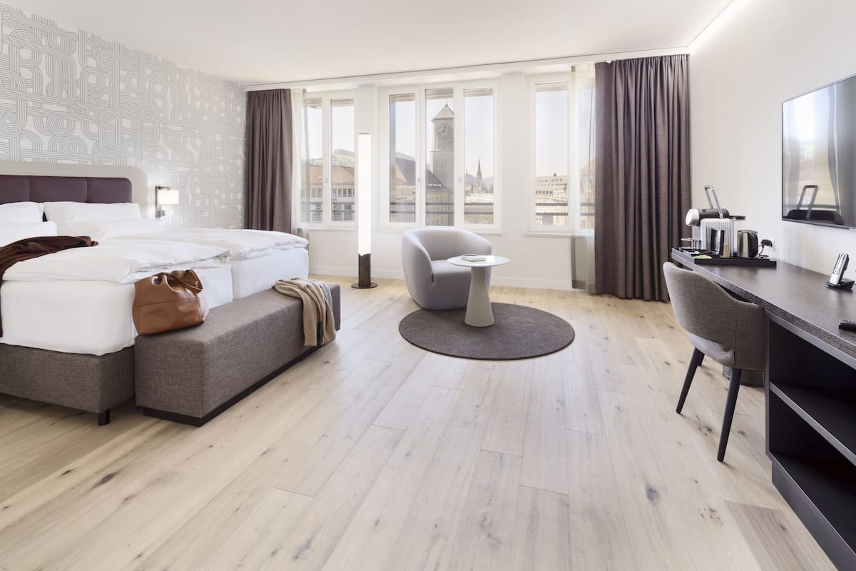 premium bedding, down duvets, in-room safe, individually decorated