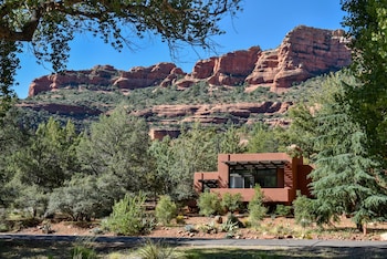 Hotel Exterior at Enchantment Resort