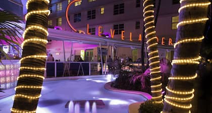 Essex House By Clevelander