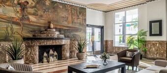 Essex House By Clevelander