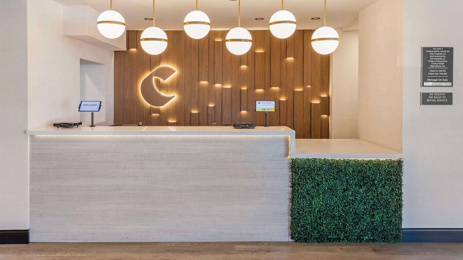 Comfort Inn & Suites Irvine Spectrum