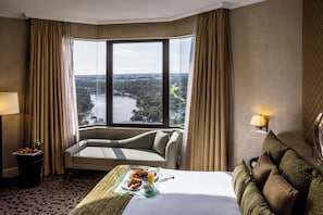 Luxury-Suite, 1 Schlafzimmer | Ausblick vom Zimmer