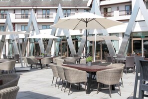 Terrace/patio - The Coppid Beech Hotel (Bracknell)