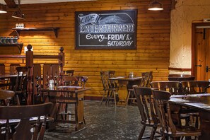 2 Restaurants, Frühstück