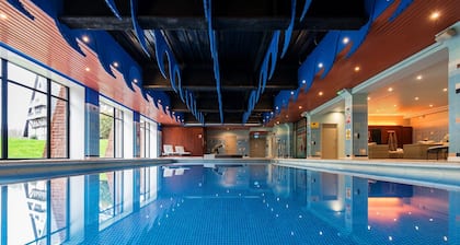 The Coppid Beech Hotel
