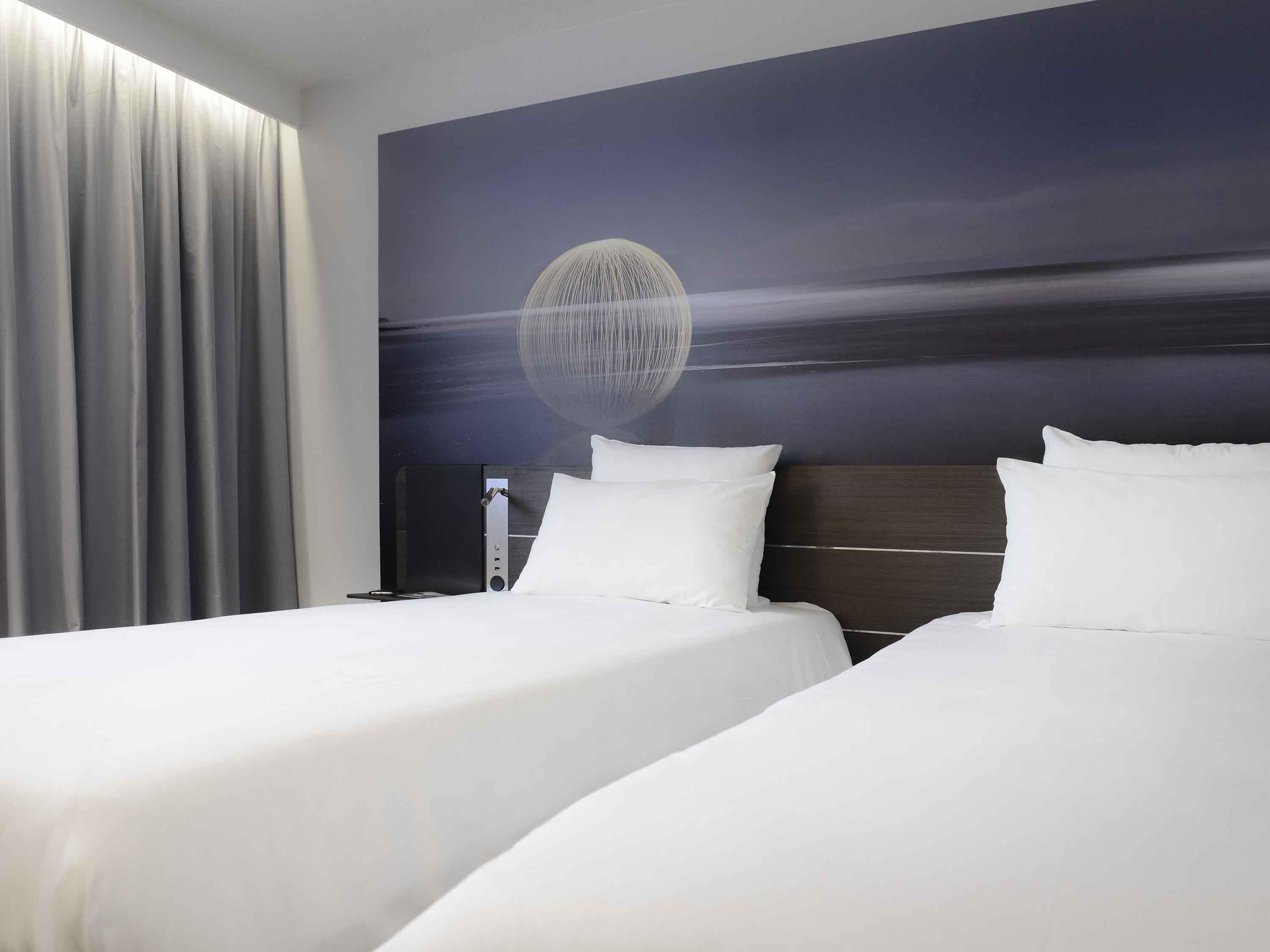 Classic Room, 2 Single Beds | Desk, blackout curtains, soundproofing, iron/ironing board