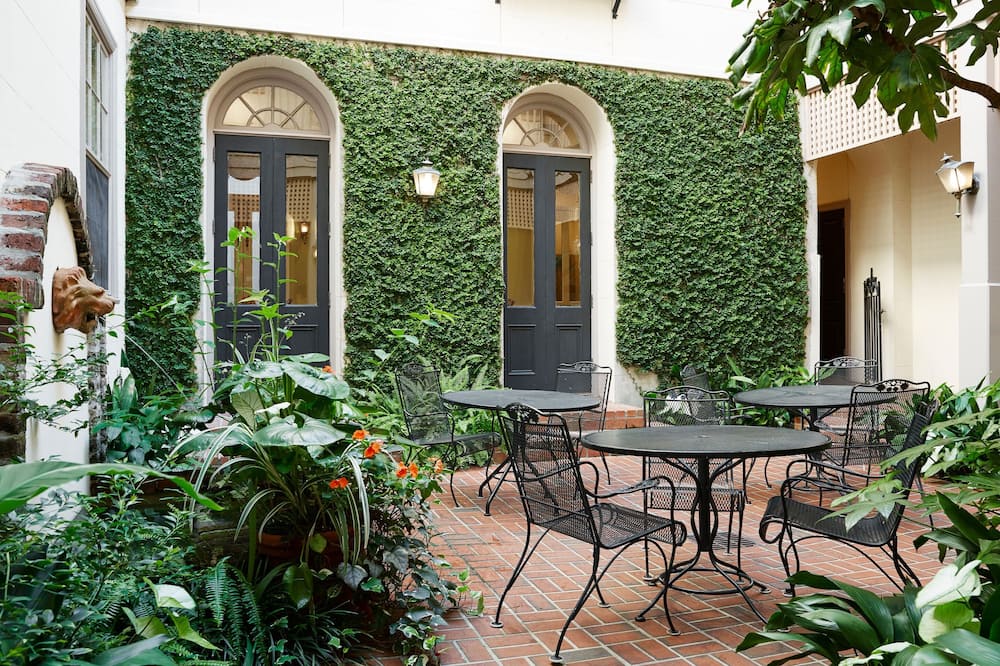 Kings Courtyard Inn