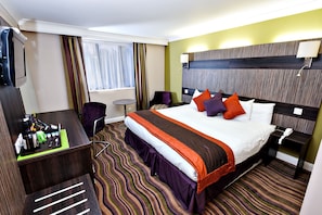 Desk, iron/ironing board, free cots/infant beds, free WiFi