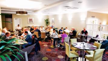 Daily full breakfast for a fee