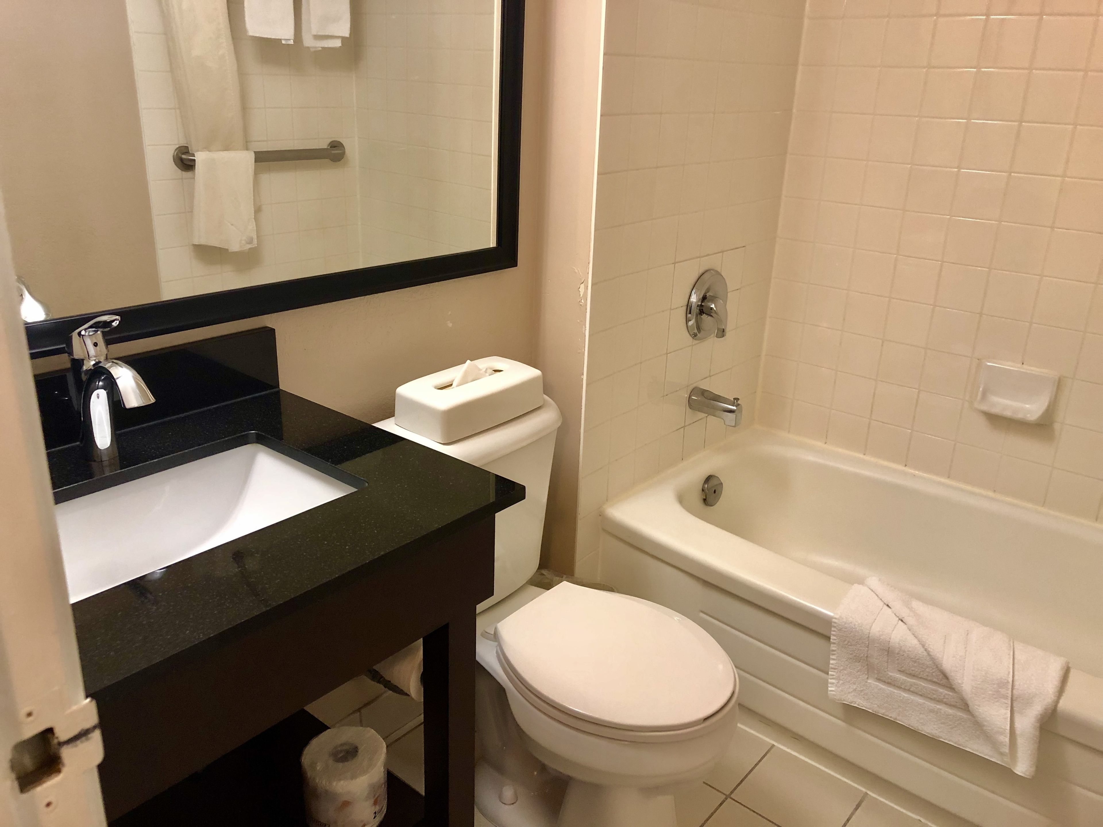 Foto - Travelodge by Wyndham Ottawa East