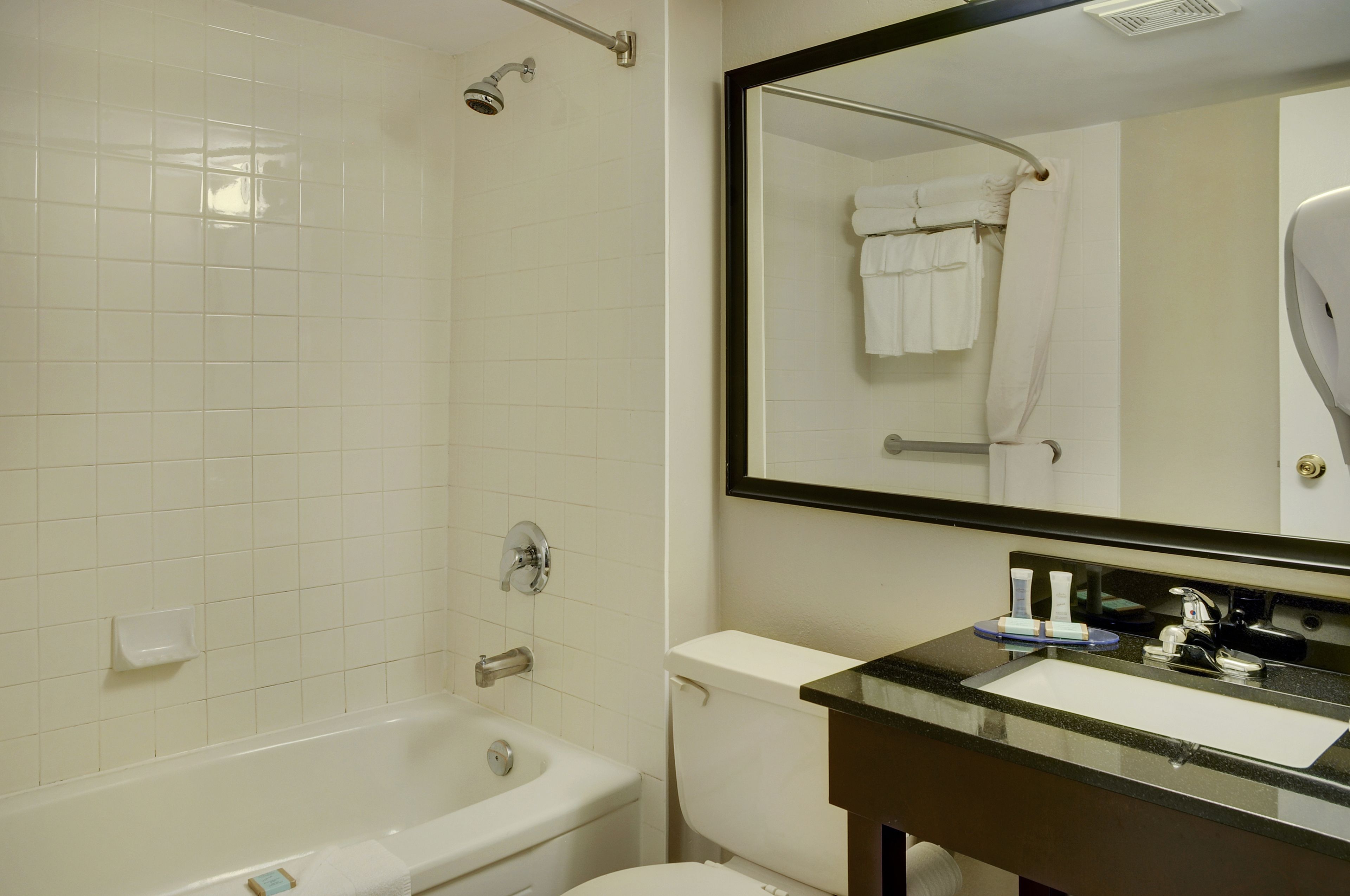 Foto - Travelodge by Wyndham Ottawa East