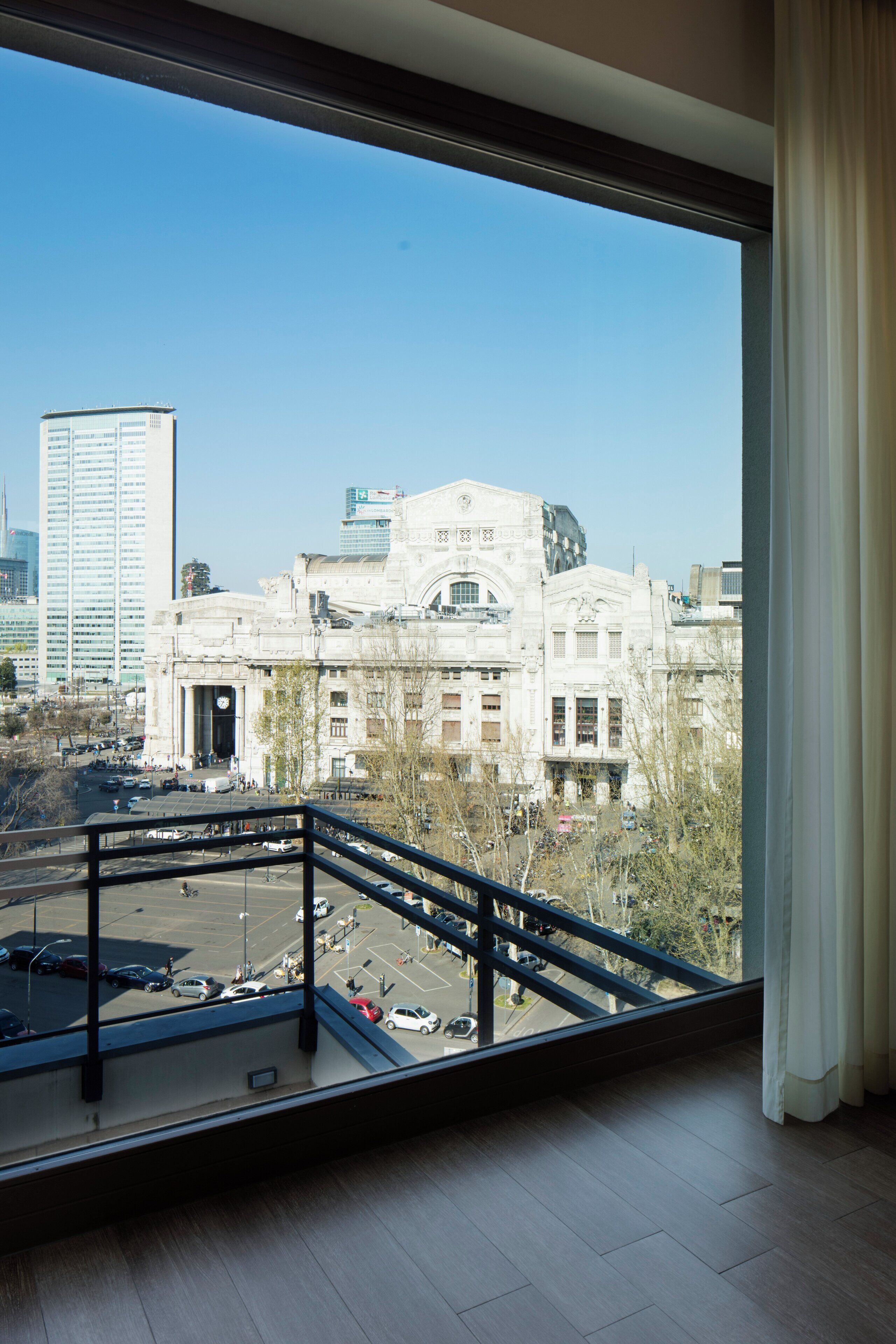 panoramic junior suite | premium bedding, minibar, in-room safe, desk