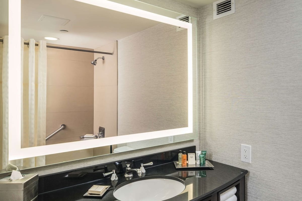 Bathroom | Free toiletries, hair dryer, towels, soap