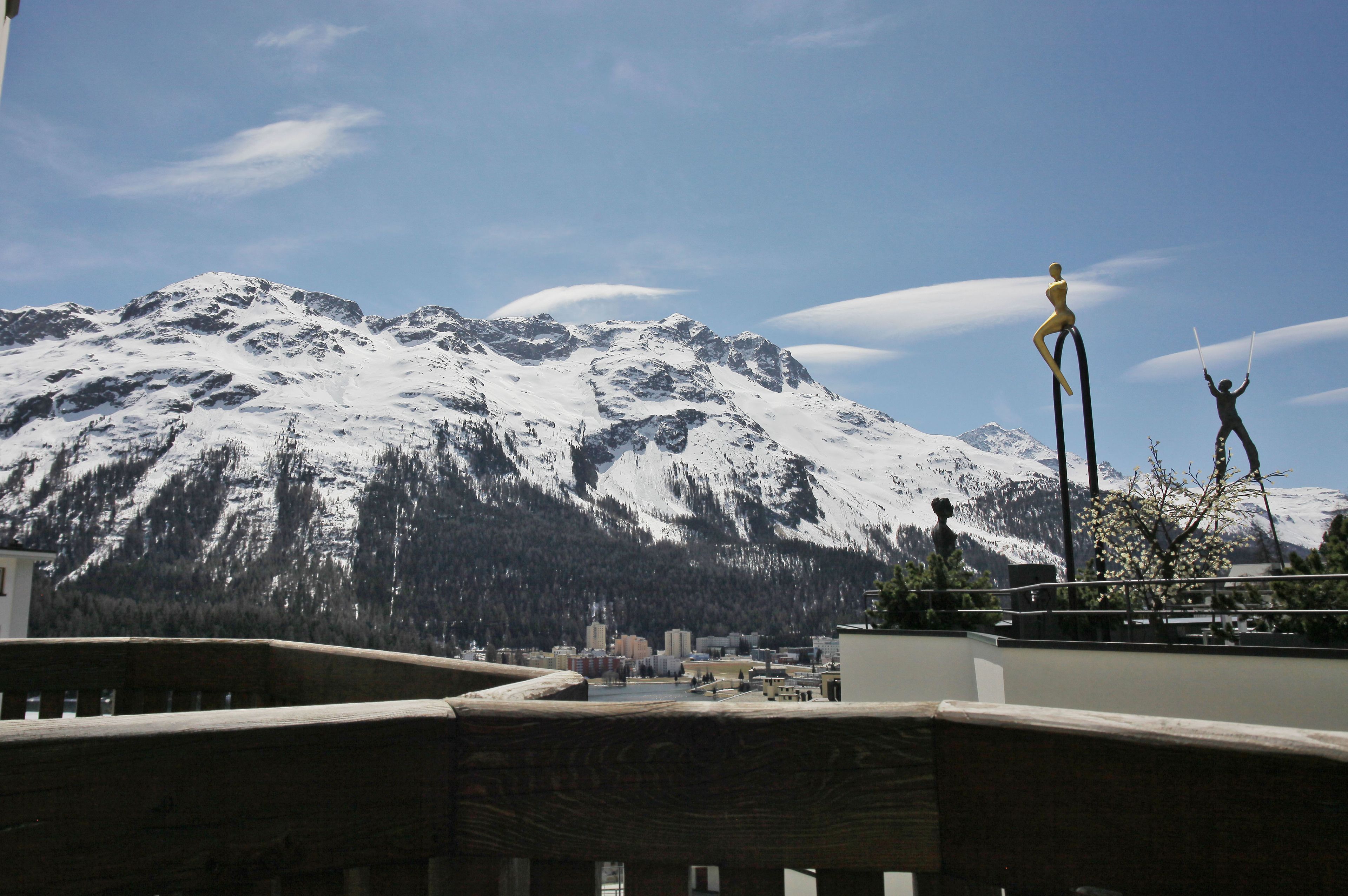 basic single room | view from room