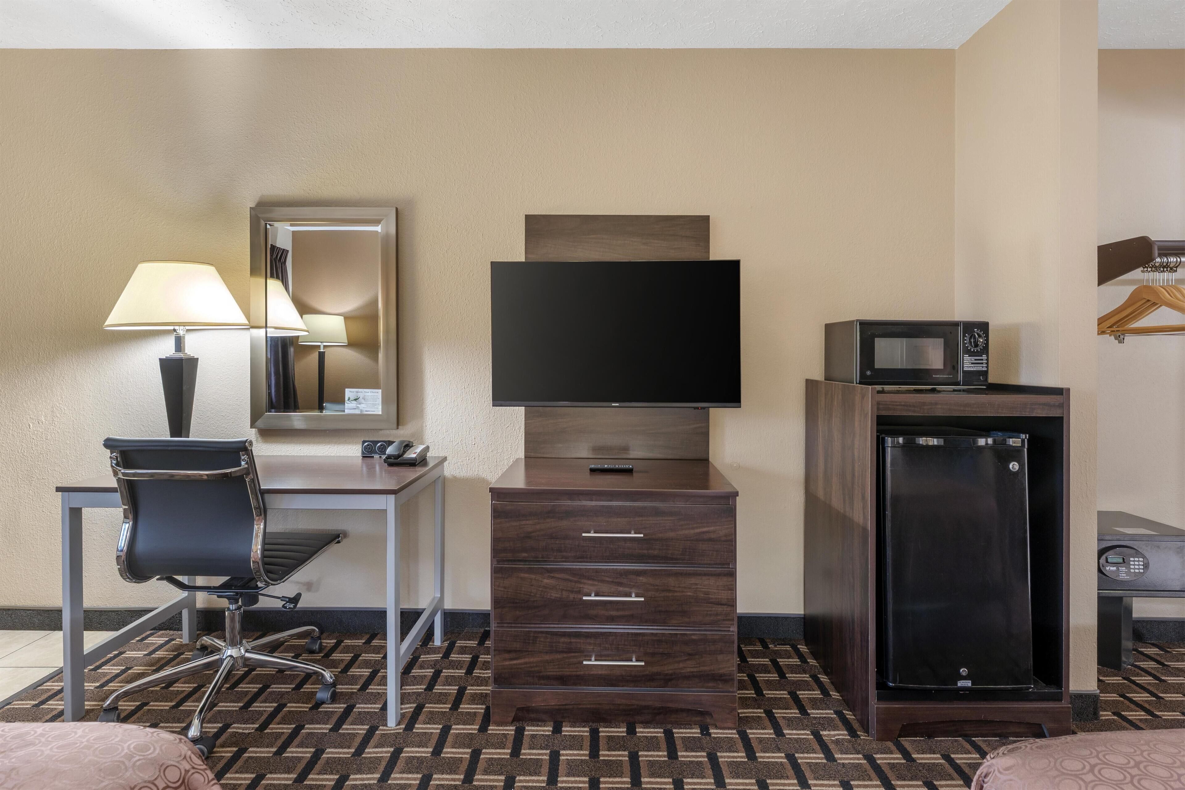 Standard Room, 2 Double Beds, Non Smoking, Refrigerator &amp; Microwave | In-room safe, laptop workspace, blackout drapes, iron/ironing board