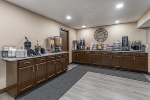 Free daily continental breakfast