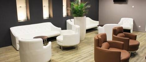 Desk, soundproofing, iron/ironing board, free cribs/infant beds