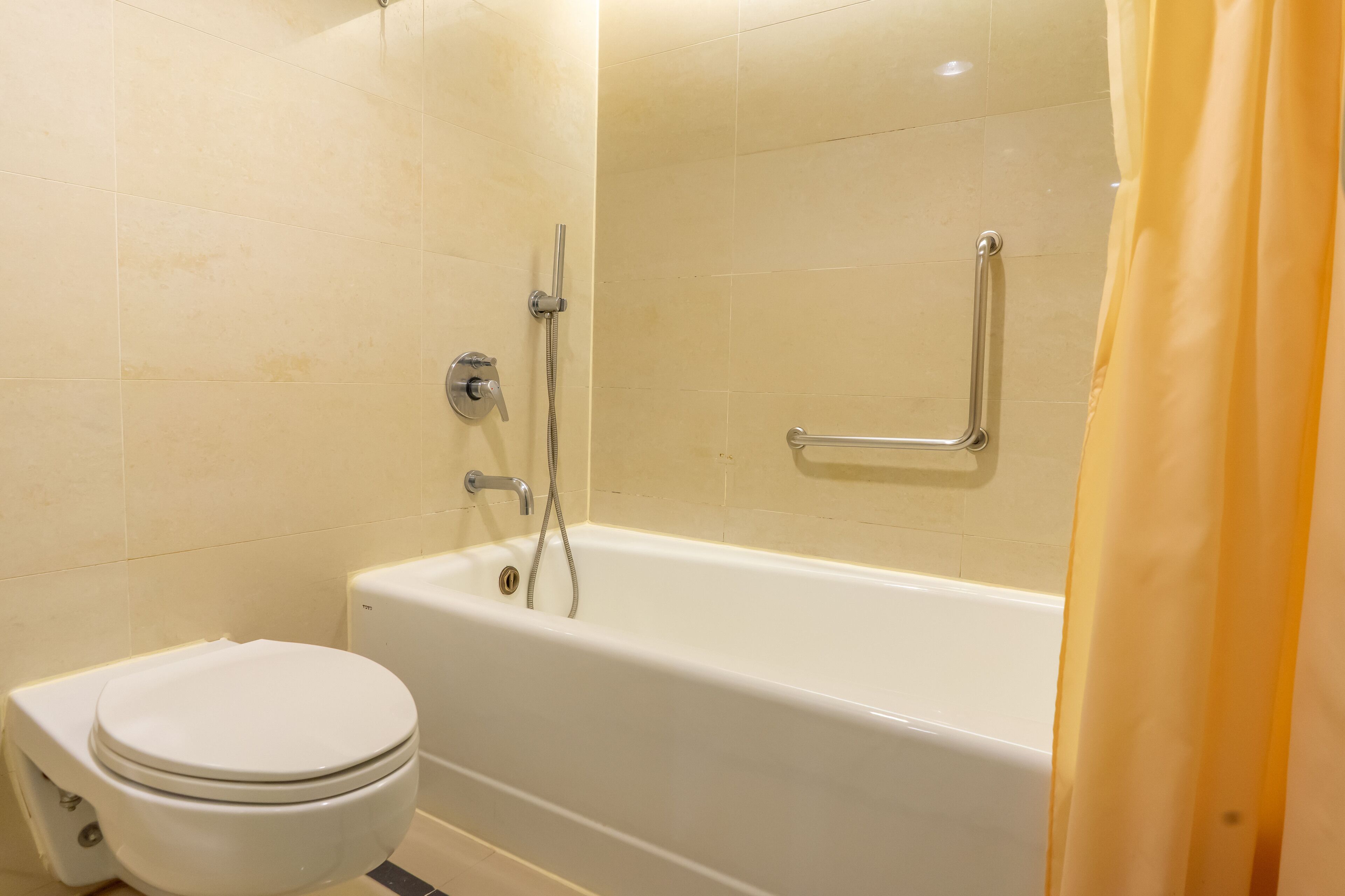 superior twin room | bathroom | separate bathtub and shower, deep-soaking bathtub, rainfall showerhead