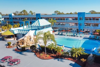 Ramada by Wyndham Hotel & Water Park