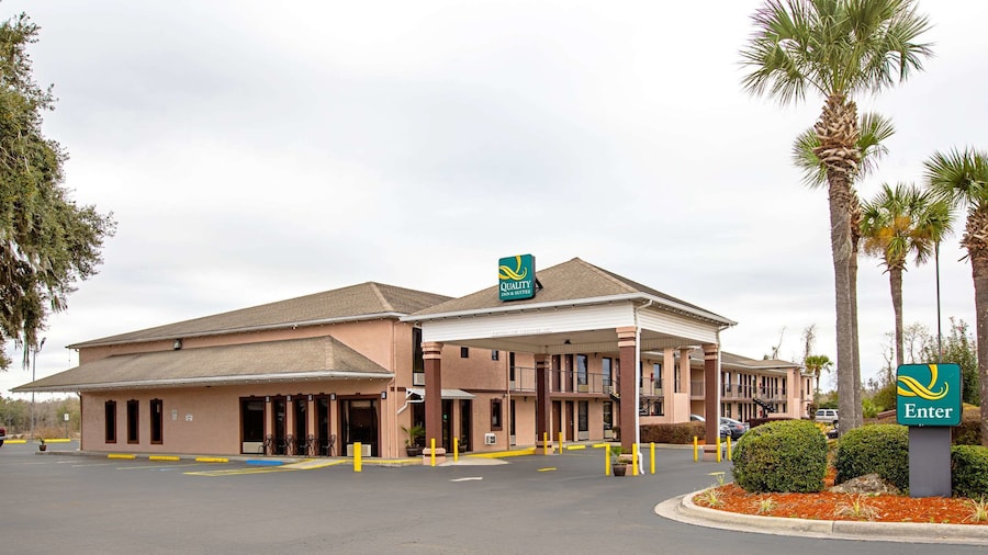 Quality Inn & Suites Live Oak I-10 Exit 283
