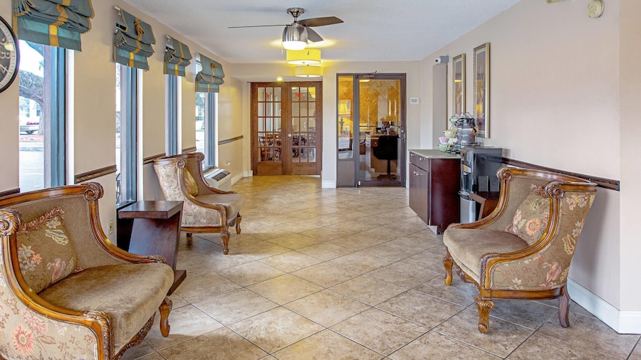 Quality Inn & Suites Live Oak I-10 Exit 283