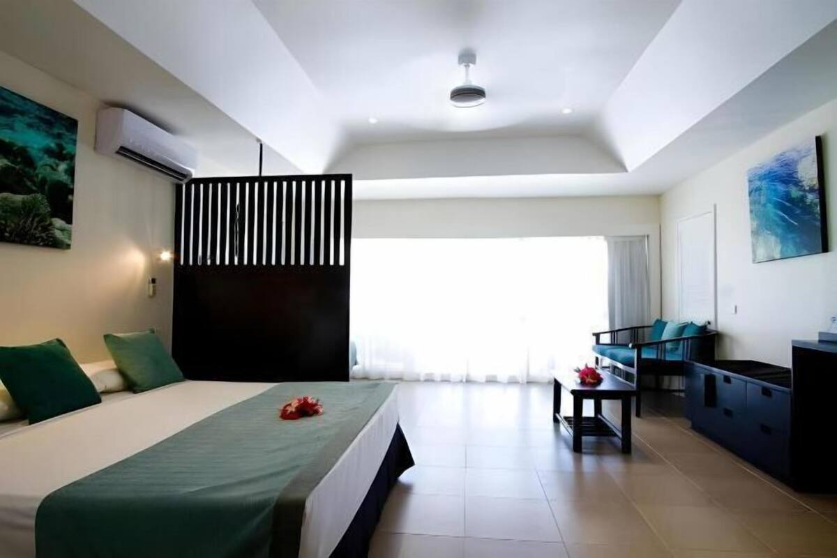 Minibar, in-room safe, blackout drapes, iron/ironing board