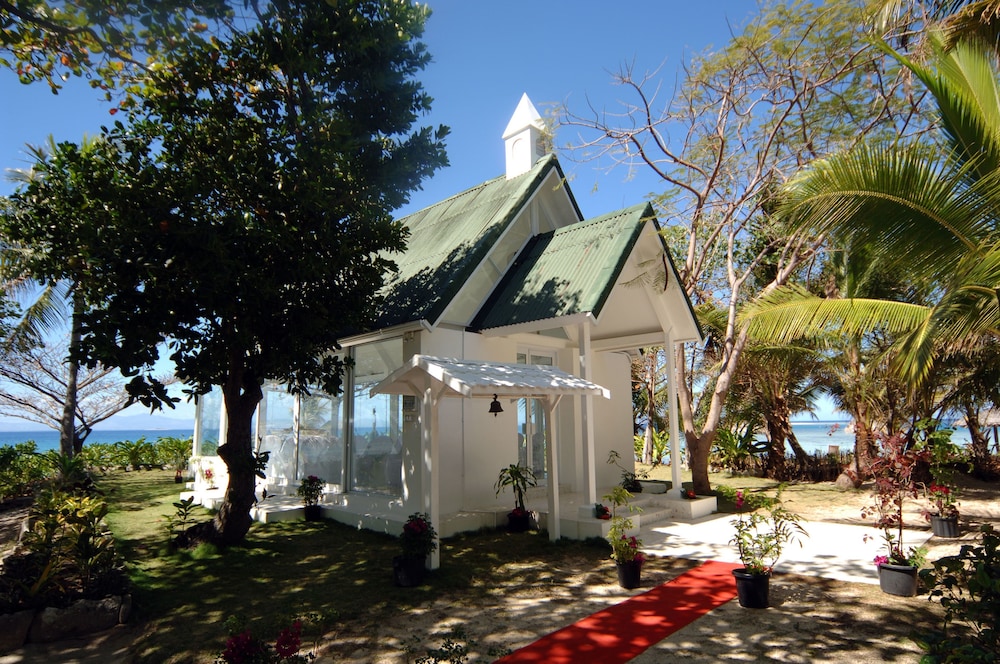 Nakelo Treasure Island Resort & Spa image