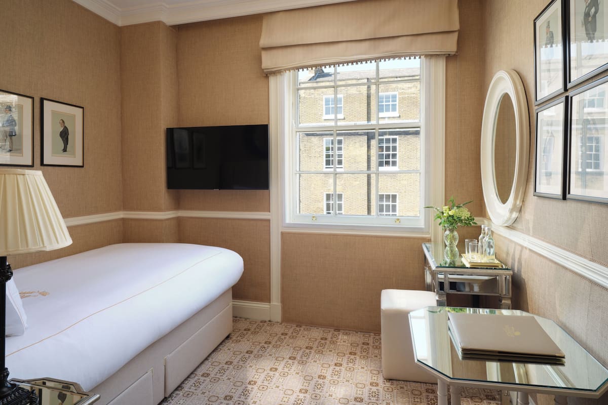 Classic Single Room | Premium bedding, in-room safe, individually decorated
