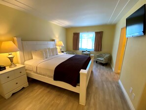 行政客房, 1 张特大床 | 遮光窗帘、熨斗/熨衣板、免费婴儿床、折叠床/加床（额外收费）