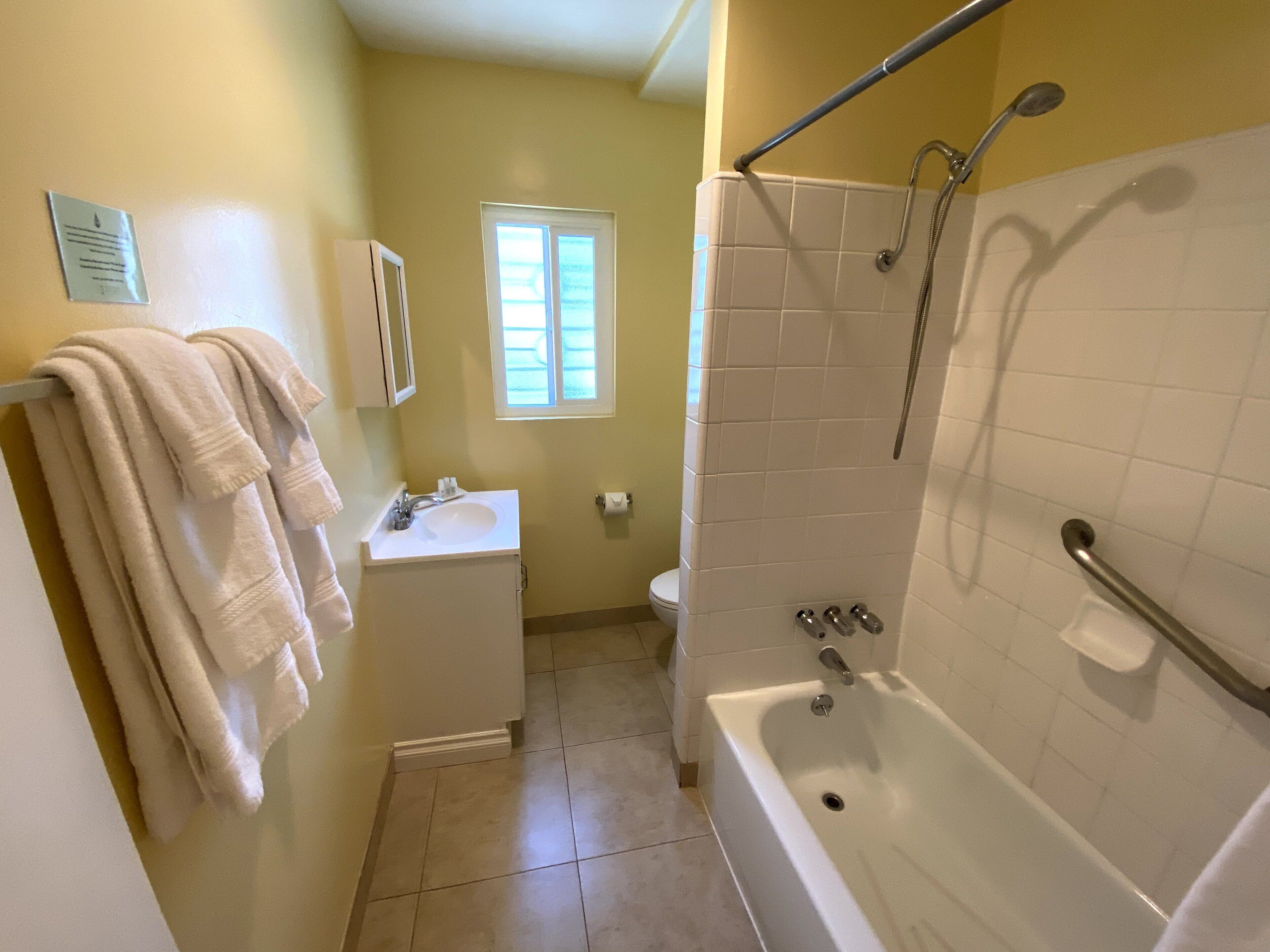 executive room, 1 king bed | blackout curtains, iron/ironing board, free cots/infant beds