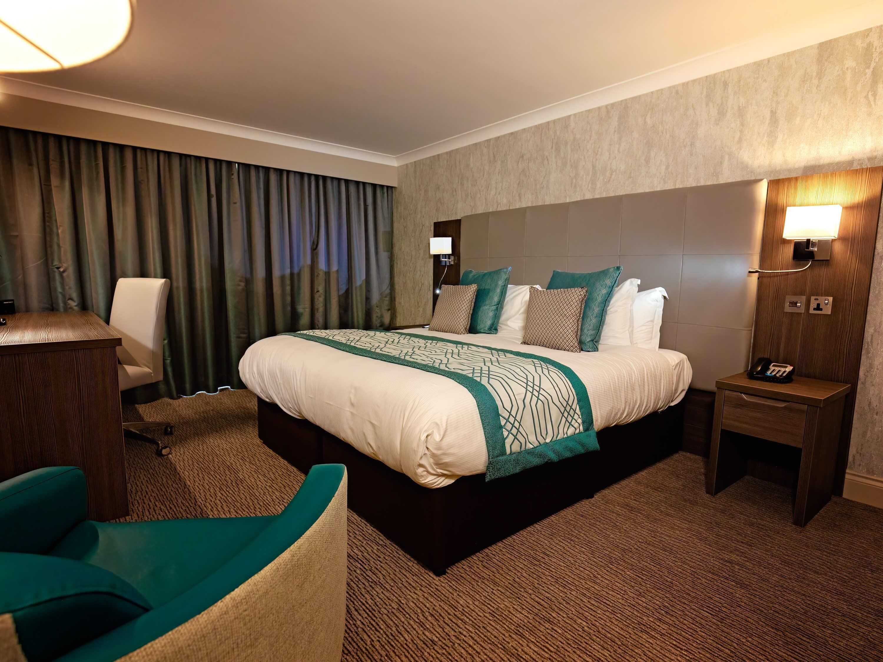 Superior Twin kamer, 2 eenpersoonsbedden | Luxe beddengoed, donsdekens, pillowtop-bedden, een kluis op de kamer