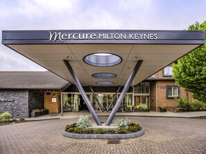 Exterior - Mercure Milton Keynes (Milton Keynes)