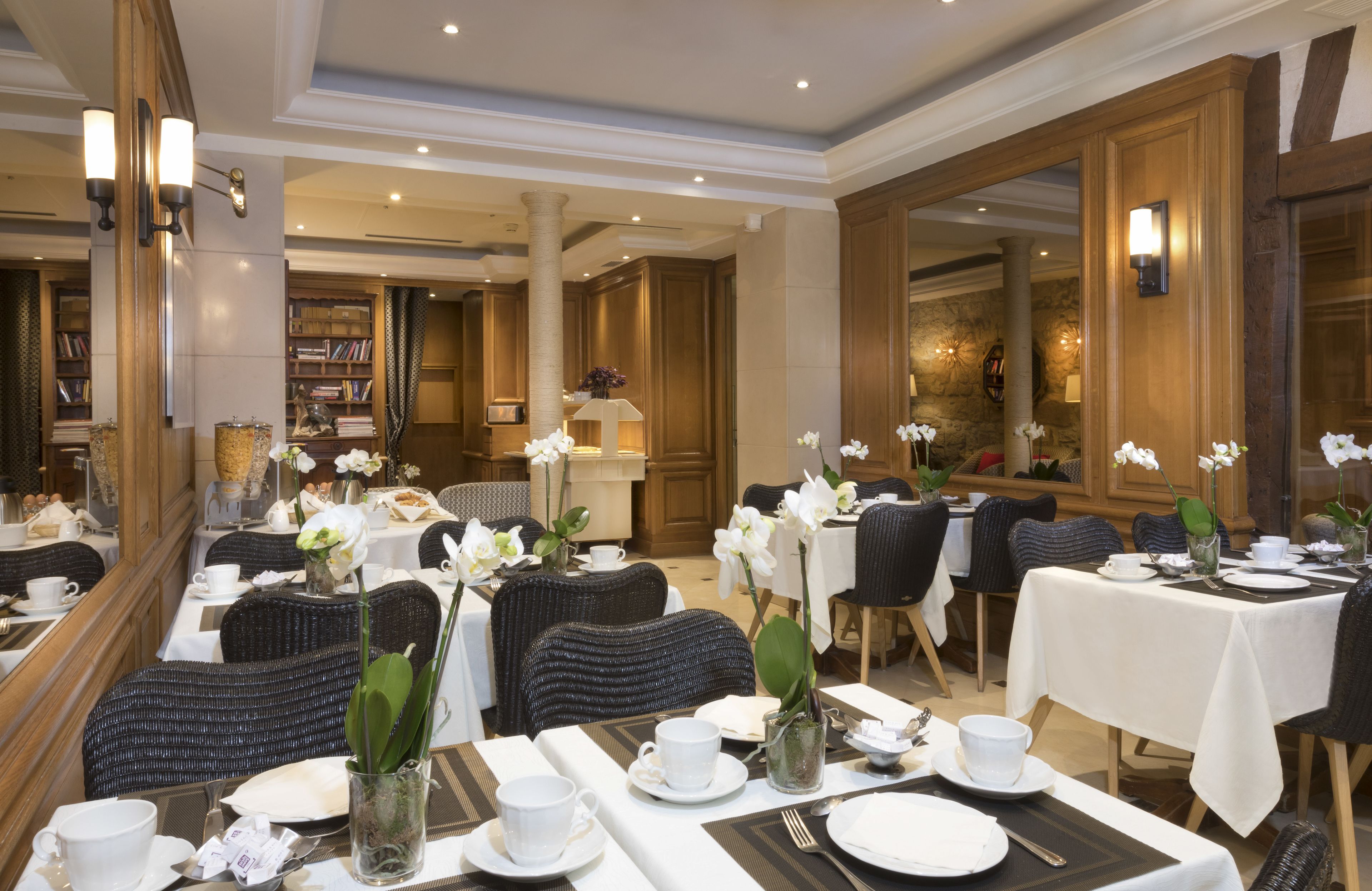 daily buffet breakfast (eur 12 per person)